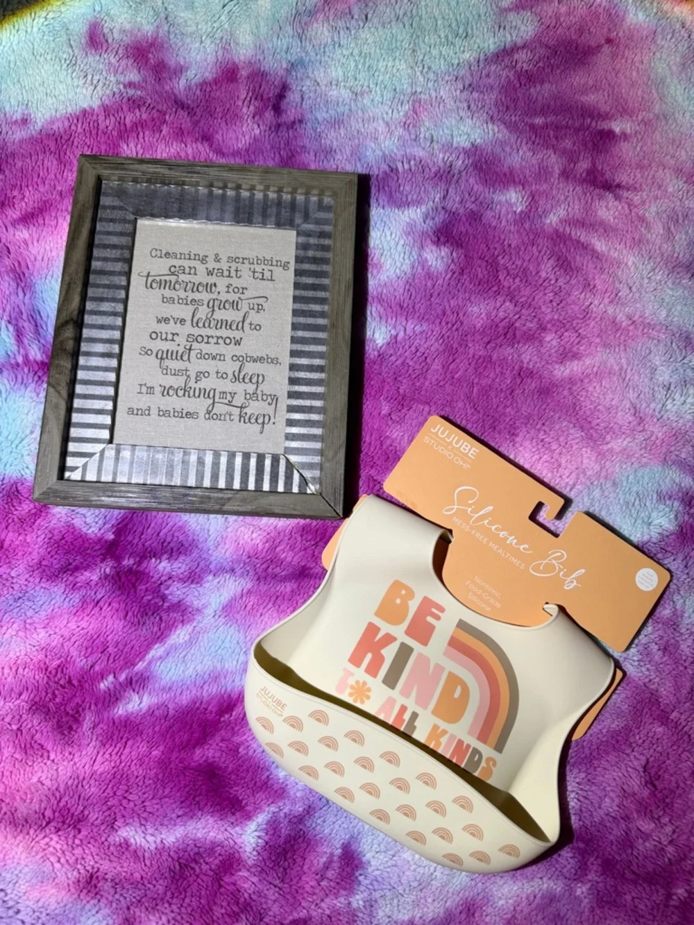 Ju-Ju-Be Bib & Text in Rustic Frame - Picture 1 of 7